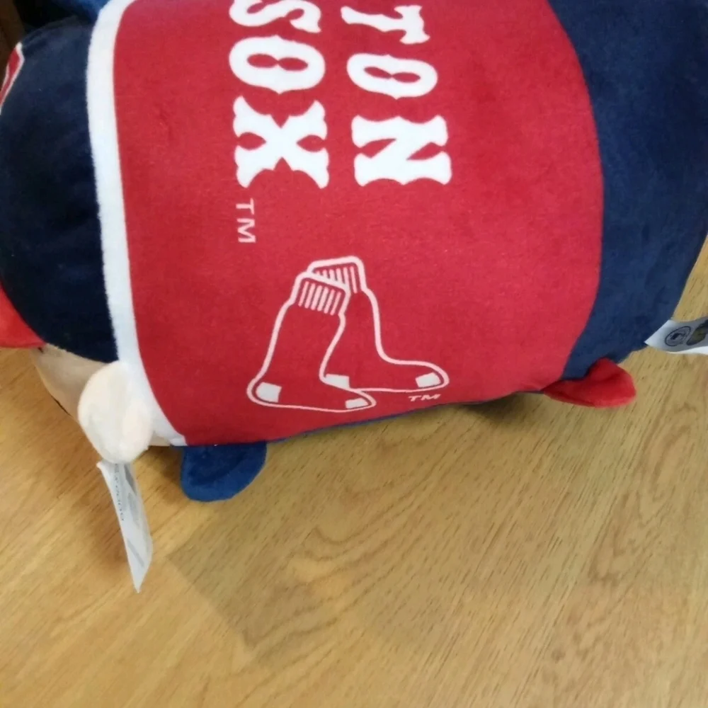 MLB Boston Red Sox Plush Pillow NWT 10